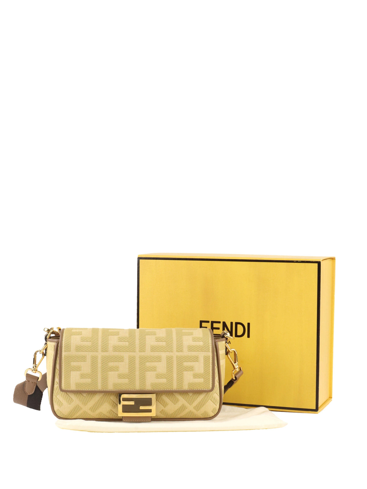 Fendi Woven Rafia Vitello Baguette Bag. Rovelle Bags