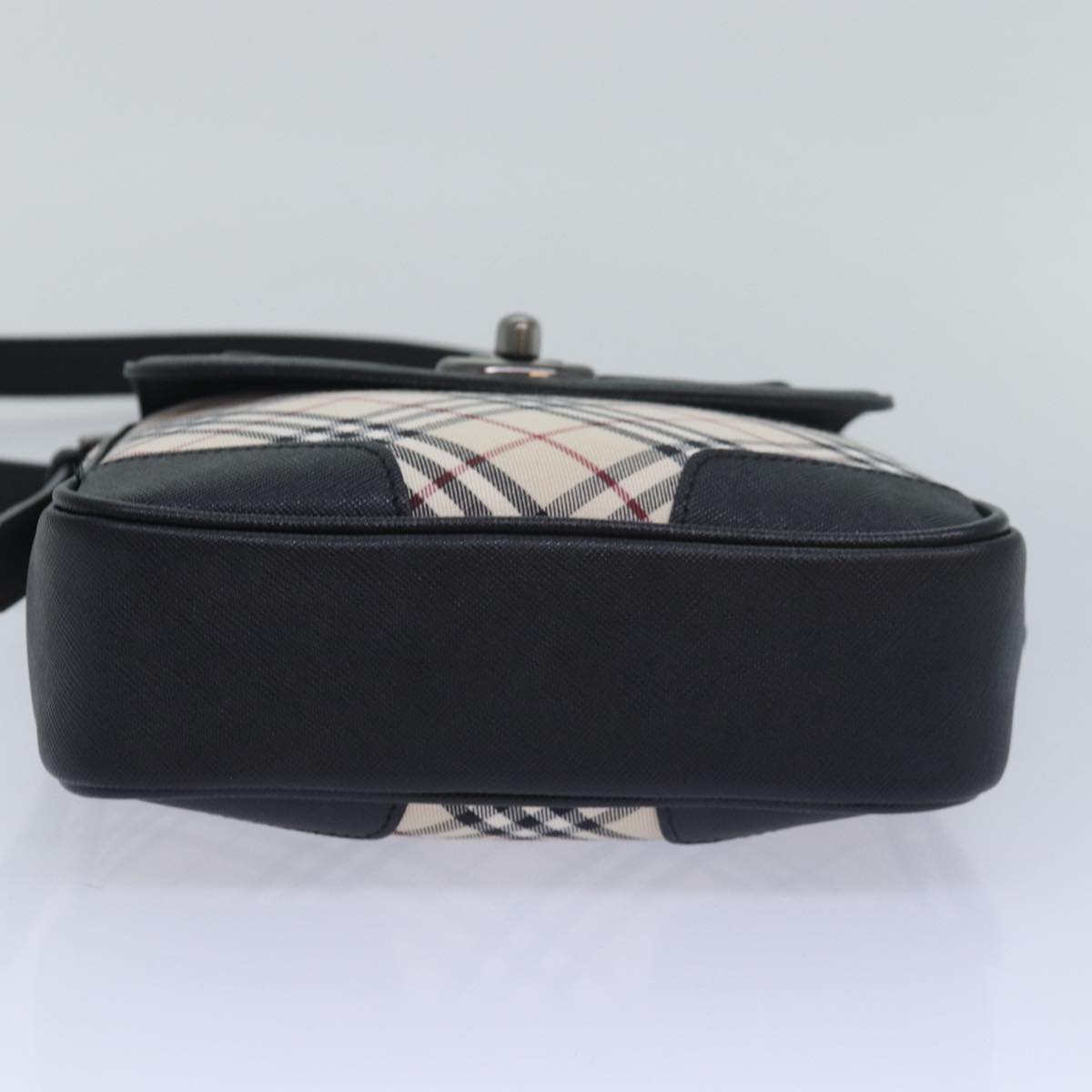 Burberry Nova Brand Canvas White Shoulder Bag Style 44
