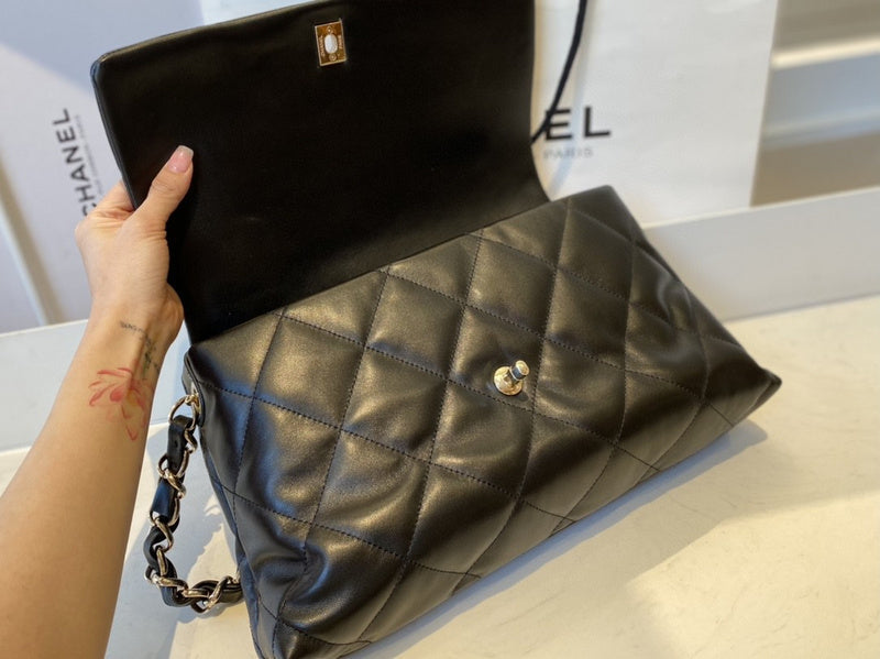Chanel Luxury Handbag Style 598 Rovelle Bags