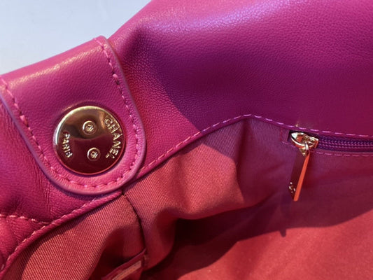 Chanel Luxury Handbag Style 639 Rovelle Bags