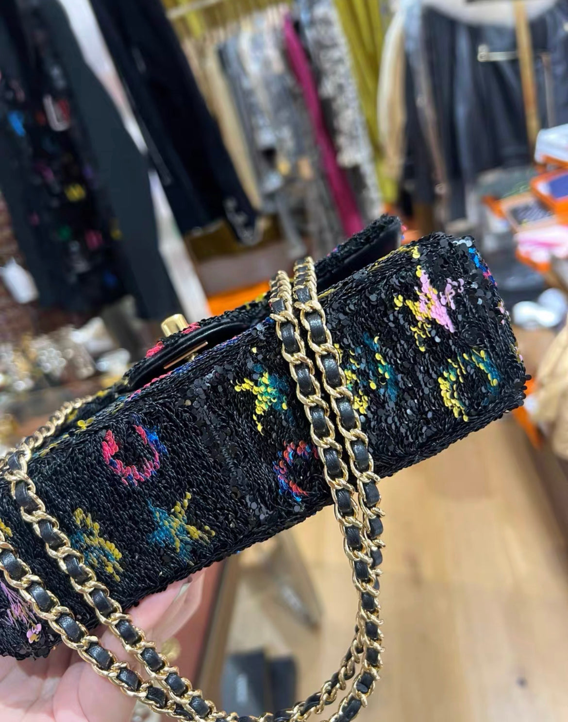 Chanel Luxury Leather Black Shoulder Bag Black Rovelle Bags