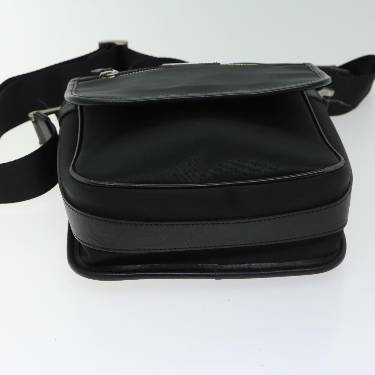 Burberry Brand Black Shoulder Bag Style 2