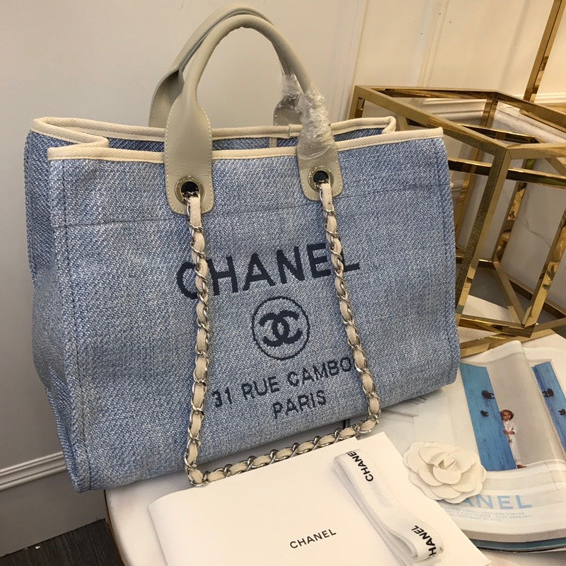 Chanel Luxury Handbag Style 557 Rovelle Bags