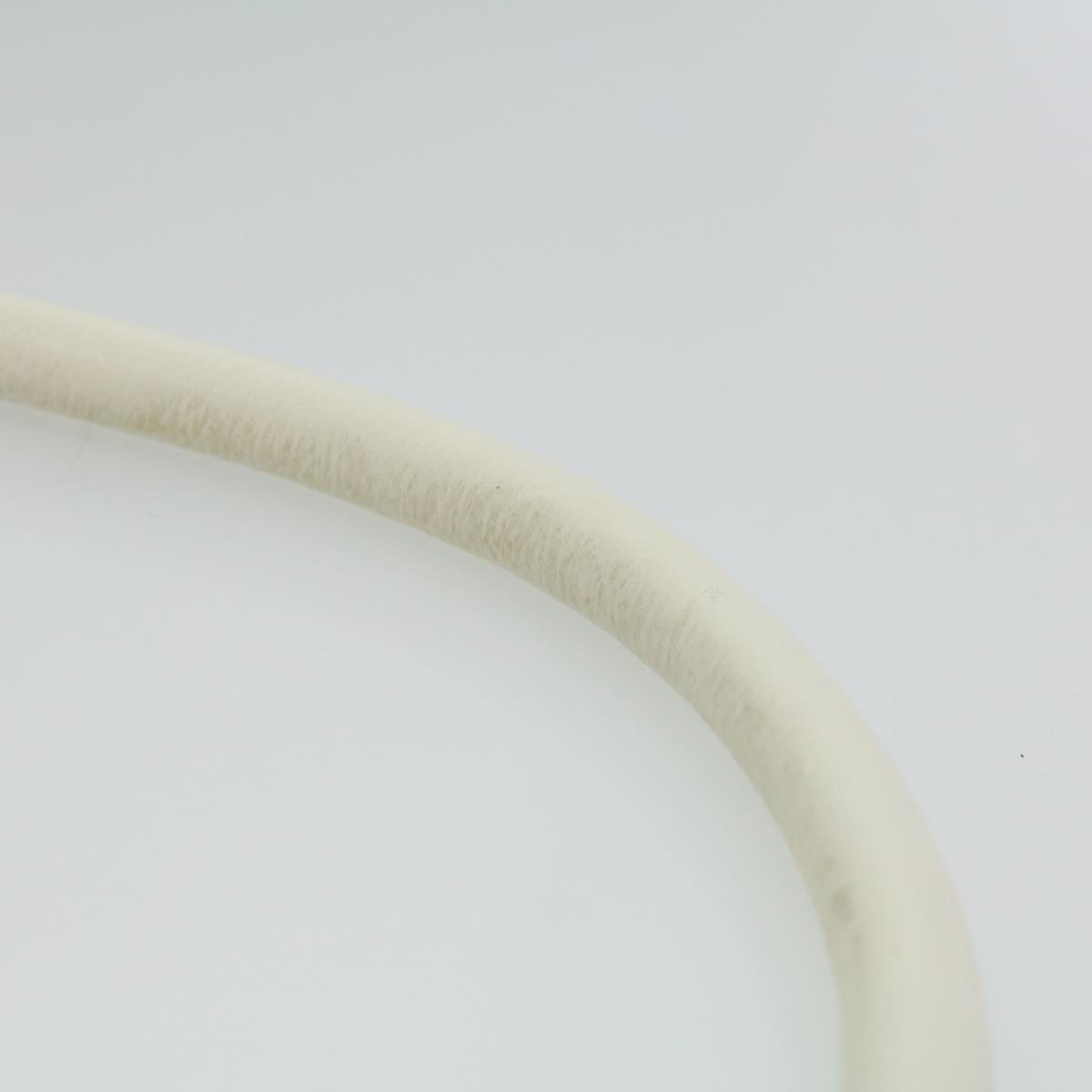 Burberry White Leather Shoulder Bag ( )