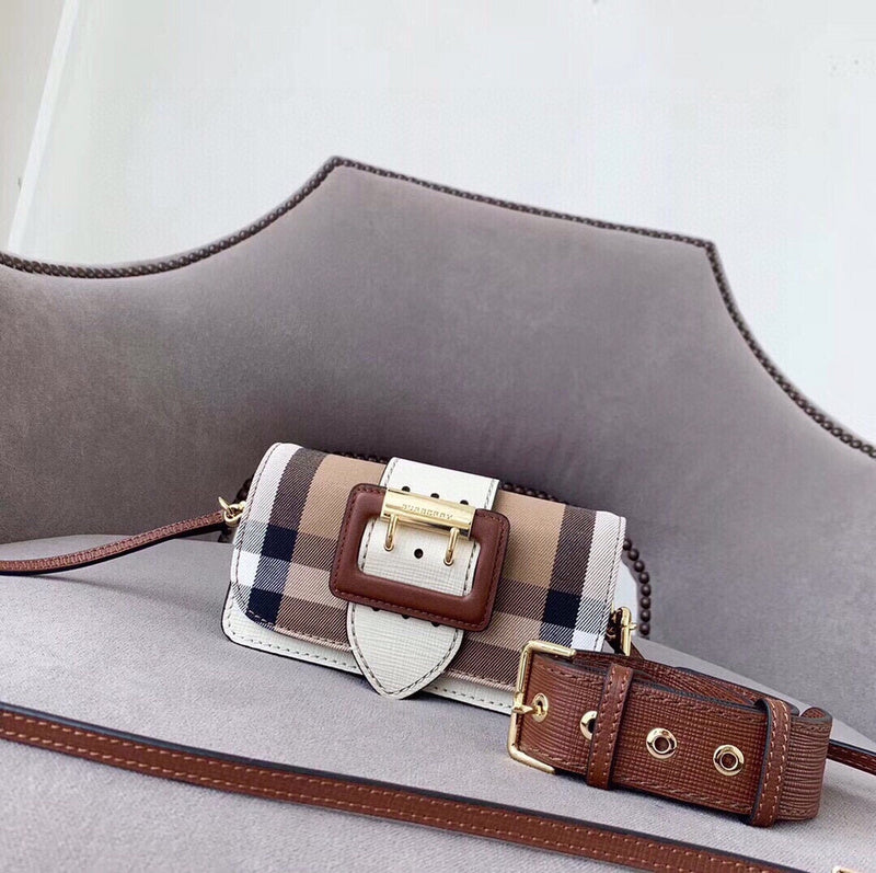 Burberry Bags Bags Clutch Bag Style 4