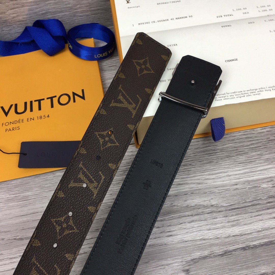 Leather Belt Louis Vuitton
