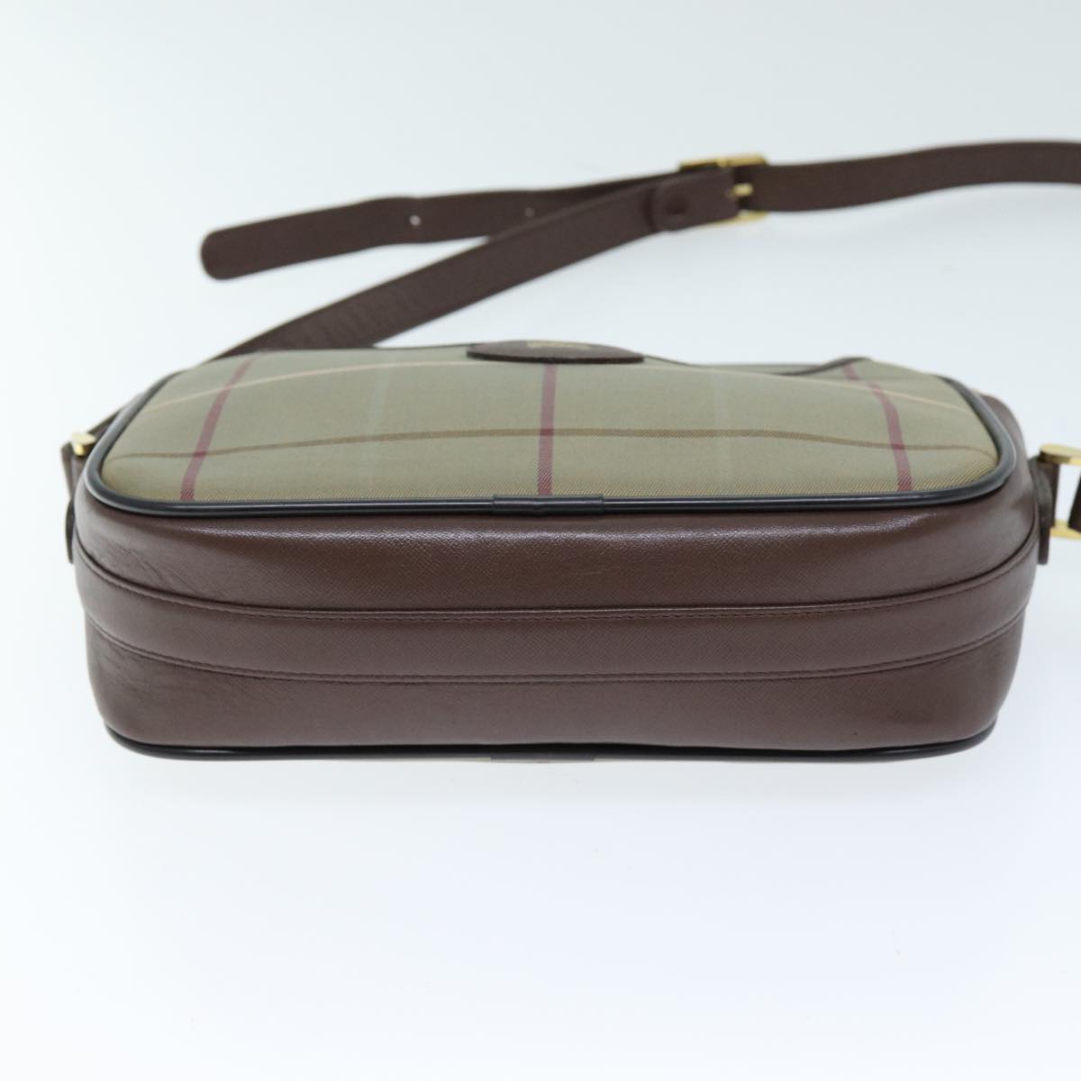 Burberry Nova Brand Canvas White Shoulder Bag Style 64