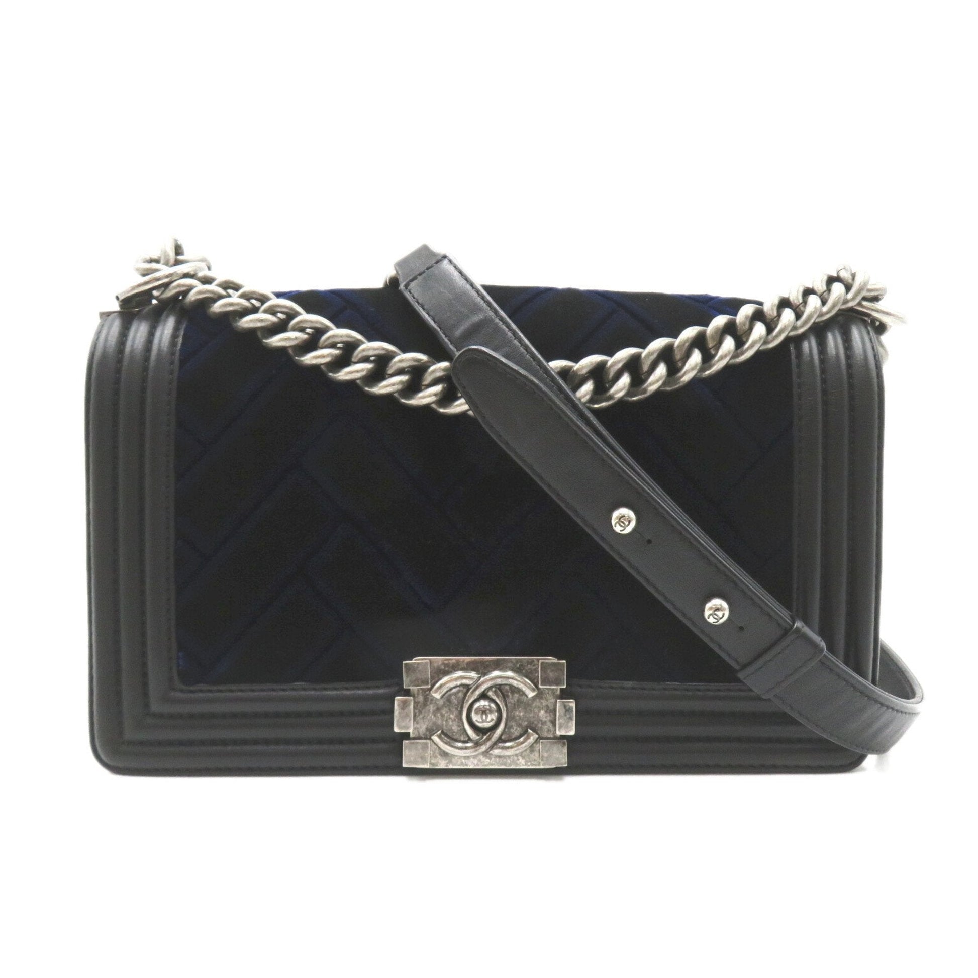 Chanel Boy Chanel Chain Shoulder Bag, Lambskin (Sheepskin), Women's, Navy, Black Rovelle Bags