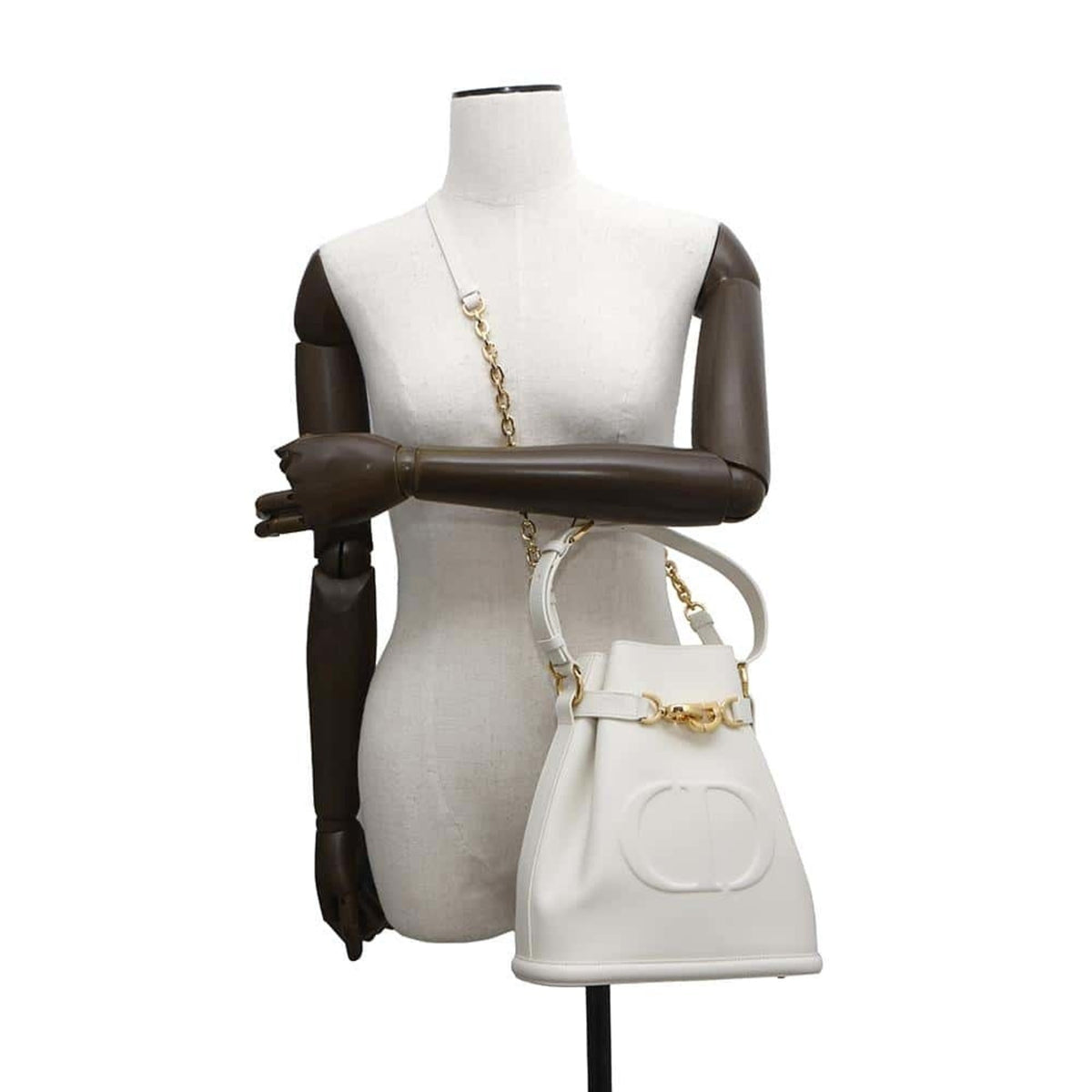 Christian Dior Leather Handbag Rovelle Bags