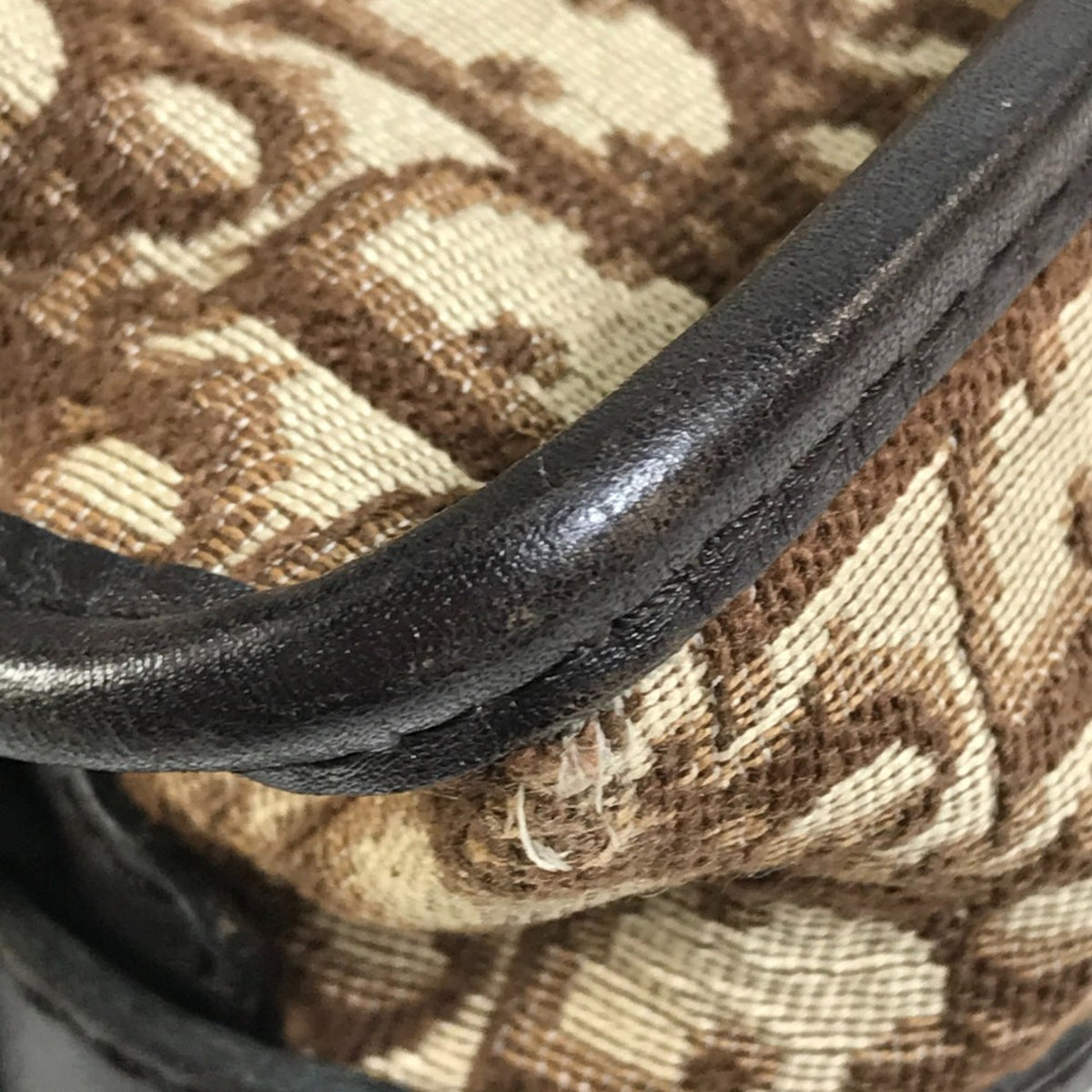 Christian Dior Beige Leather Shoulder Bag Style 2 Rovelle Bags