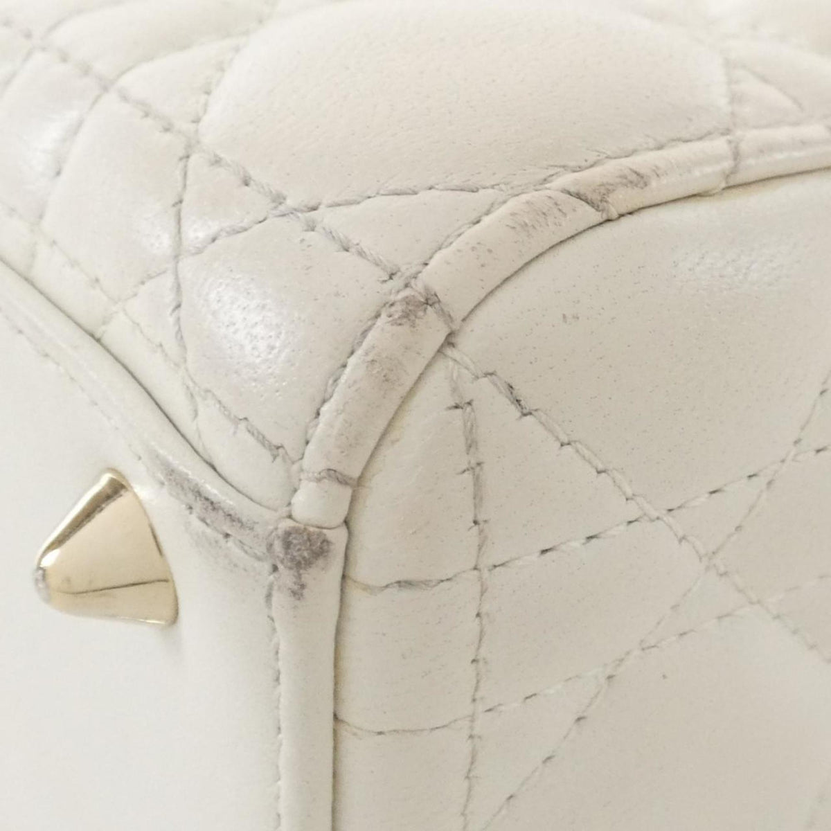 Christian Dior Gold Leather Handbag Rovelle Bags