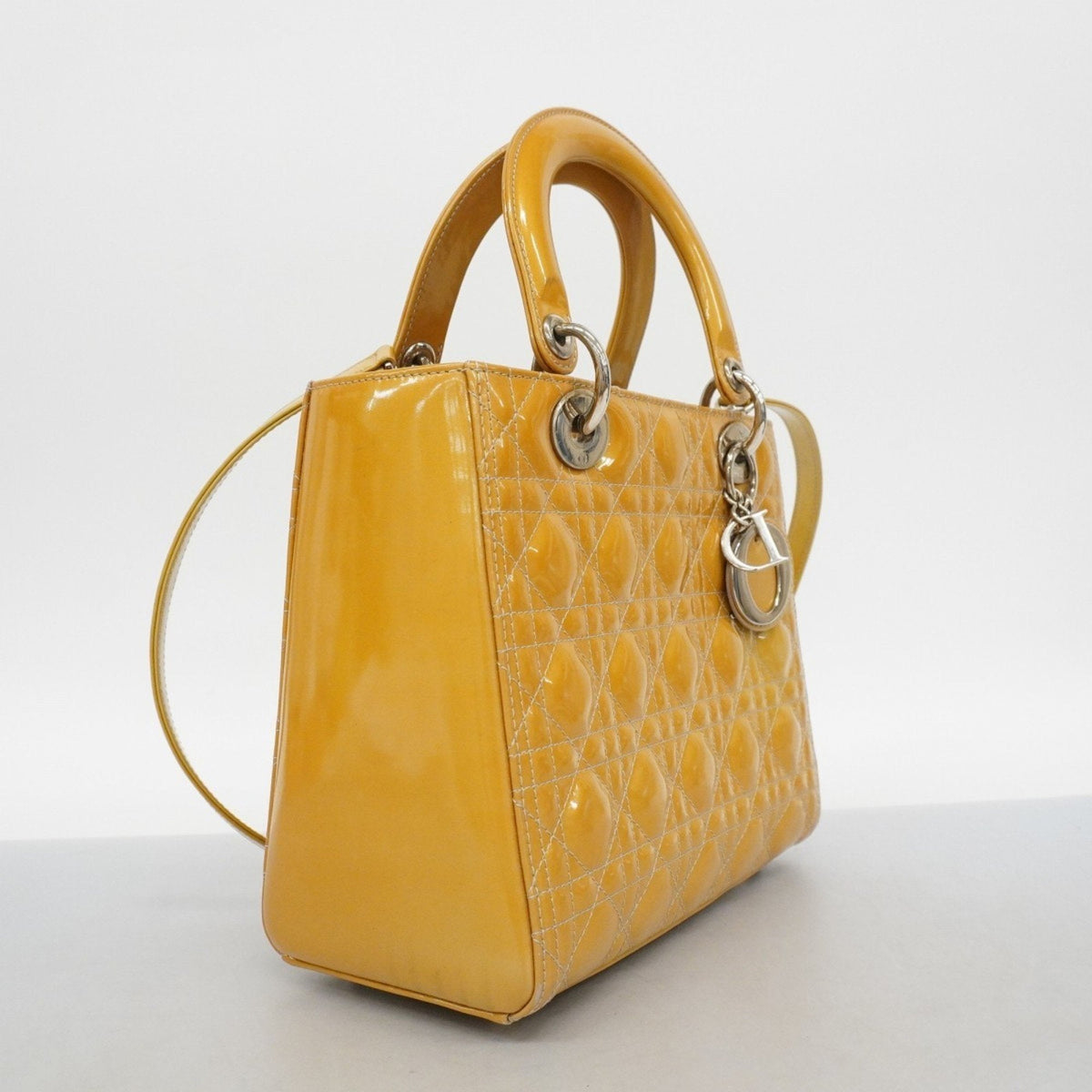 Christian Dior Beige Handbag Rovelle Bags