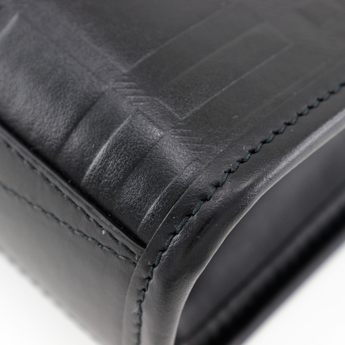 Burberry Black Leather Handbag ( )