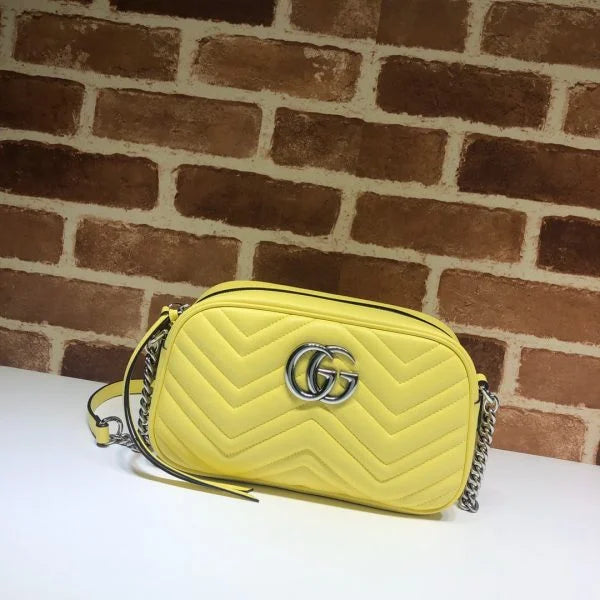 Gucci GG Marmont Matelass茅 Crossbody Bag