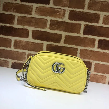 Gucci GG Marmont Matelass茅 Crossbody Bag
