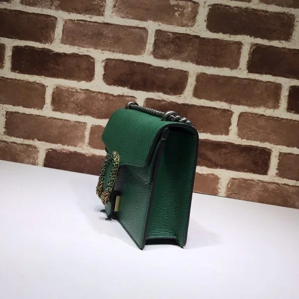 Gucci Dionysus Shoulder Bags