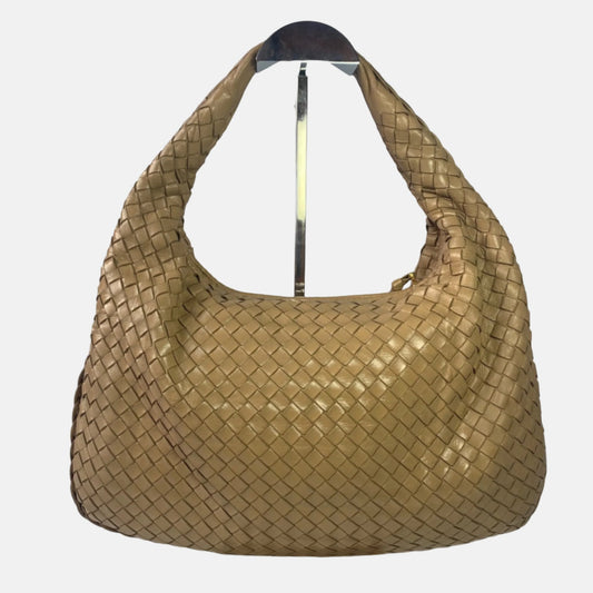 Bottega Veneta Intrecciato Hobo Bag Medium Beige Lambskin leather