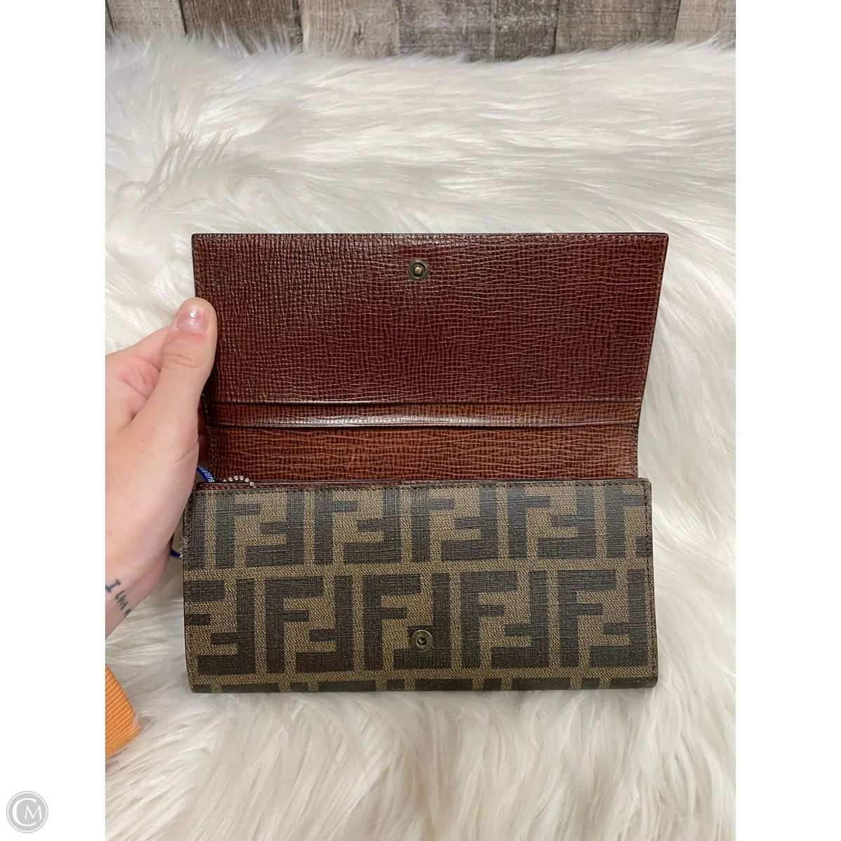Wallet Luxury Designer By Fendi, Size: Medium Rovelle Bags