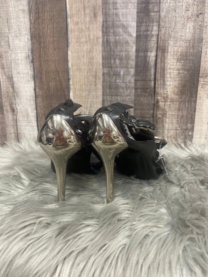 Shoes Designer By Fendi In Black, Size: 8.5 Rovelle Bags