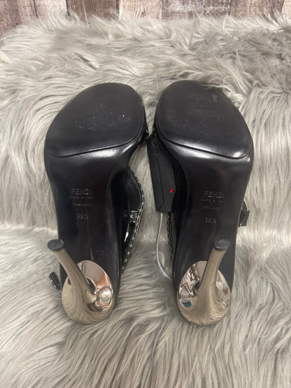 Shoes Designer By Fendi In Black, Size: 8.5 Rovelle Bags