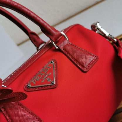 Prada Re-Edition 2005 Nylon Bag