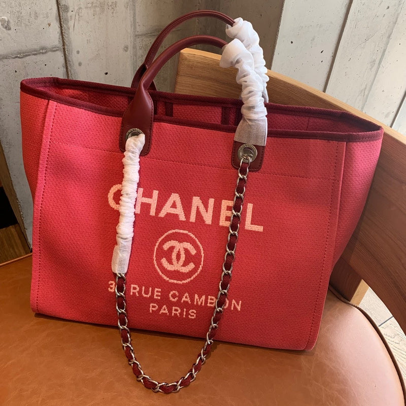 Chanel Luxury Handbag Style 553 Rovelle Bags