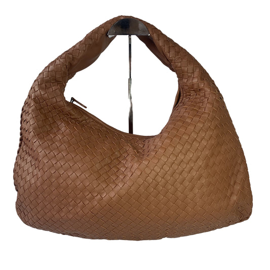 Bottega Veneta Intrecciato Hobo Bag Medium Caramel Lambskin leather New Design