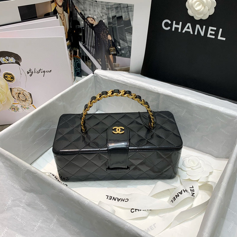 Chanel Luxury Handbag Style 564 Rovelle Bags