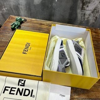 Fendi Step Sneaker