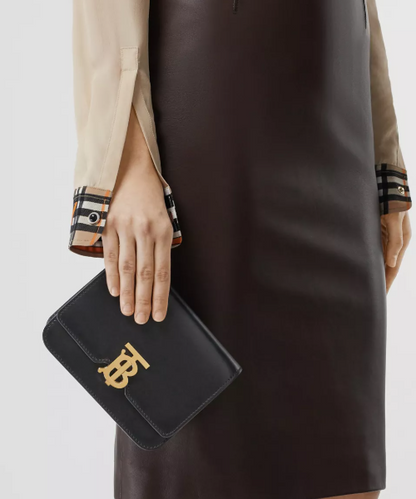 Burberry Belted Belted Leather Black Handbag