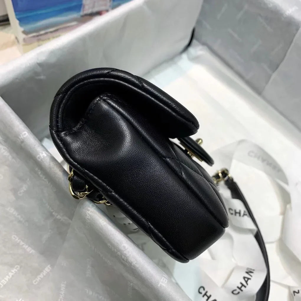 Chanel Women鈥檚 Classic Flap Bags