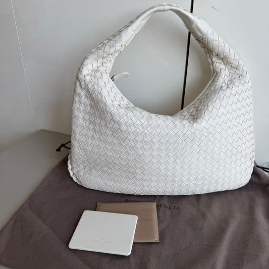 Bottega Veneta Veneta Hobo Intrecciato White Nappa Leather Medium 40cm
