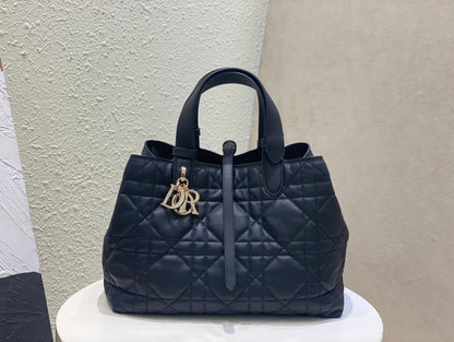 Christian Dior Medium Toujours Bag
