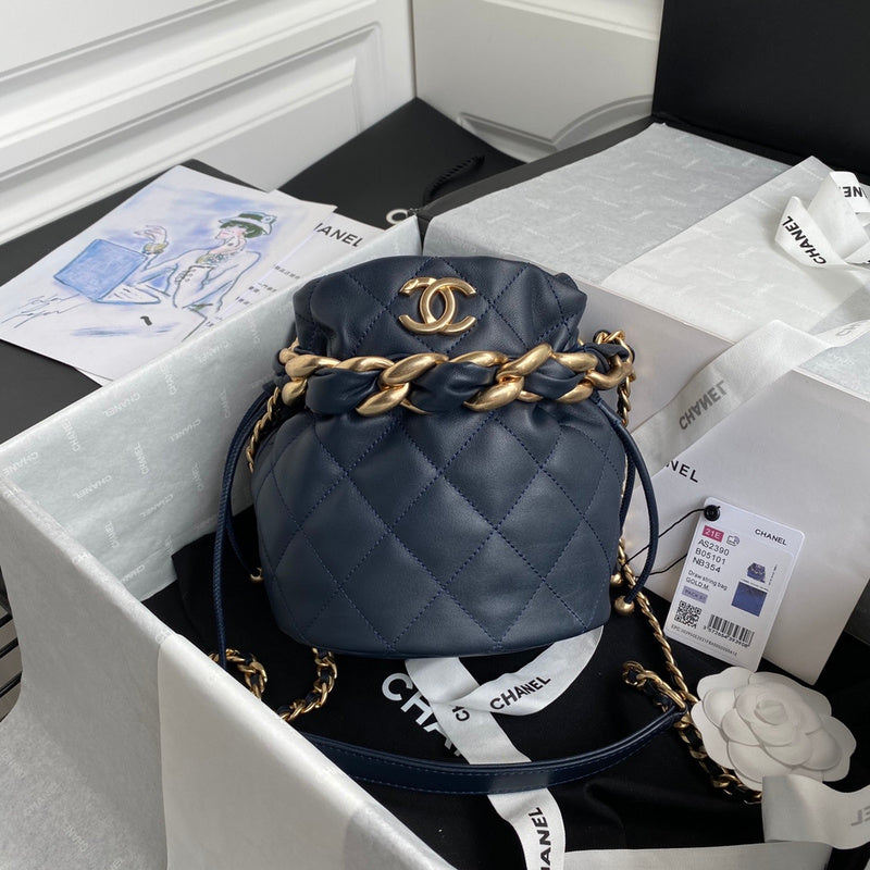 Chanel Luxury Handbag Style 648 Rovelle Bags