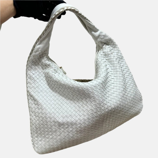 Bottega Veneta Hobo Bag Large Leather Chalk White 51cm