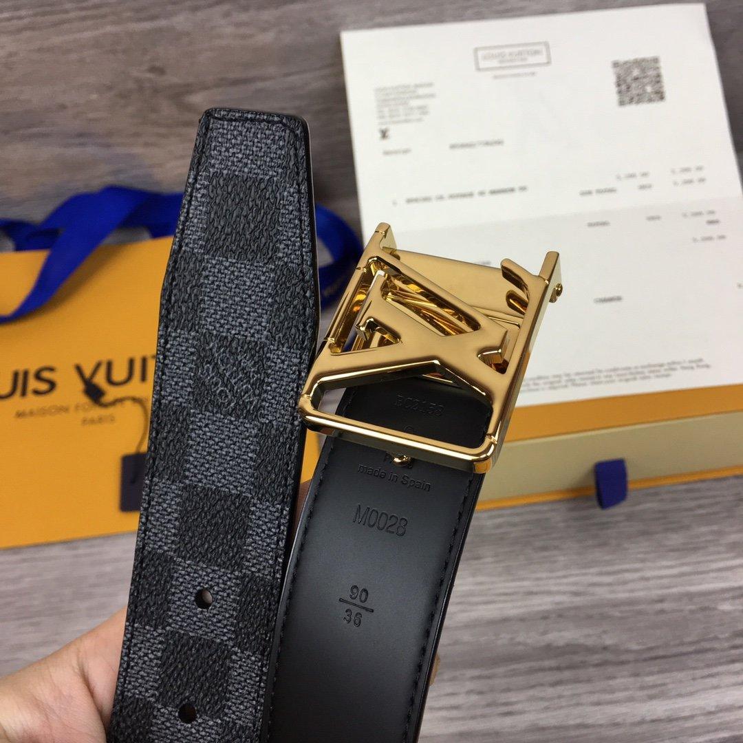 Leather Belt Louis Vuitton