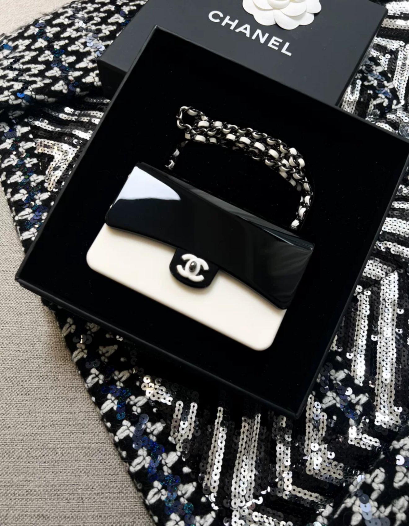 Chanel Luxury Leather Black Handbag Style 6 Rovelle Bags