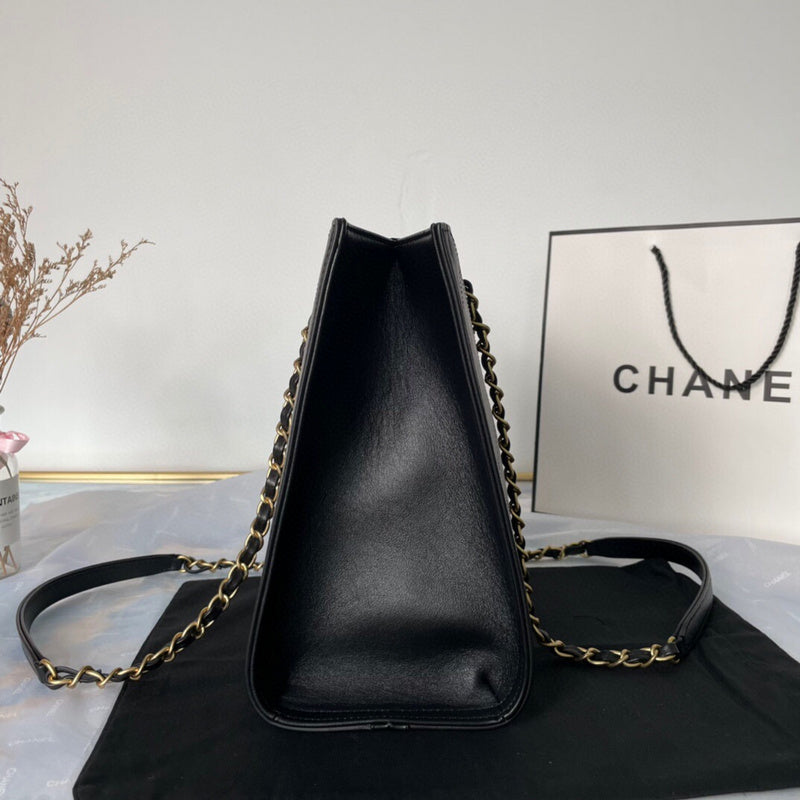 Chanel Luxury Handbag Style 81 Rovelle Bags