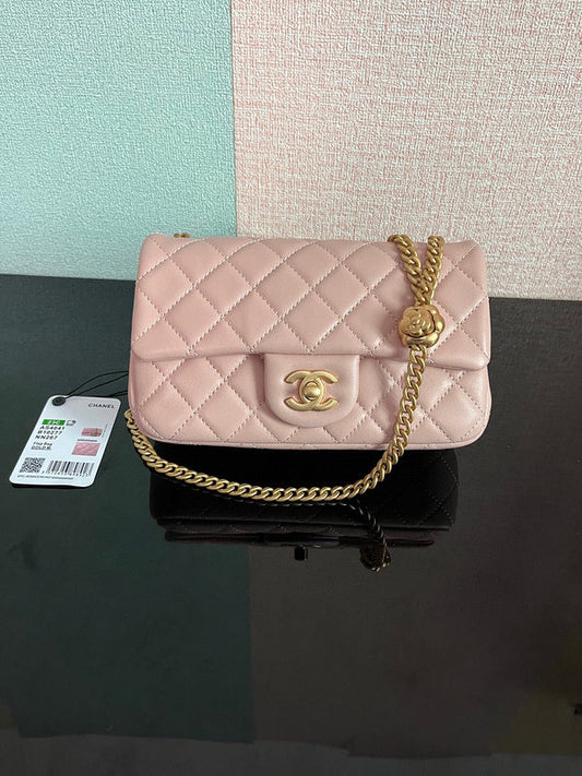 Chanel Luxury Handbag Style 65 Rovelle Bags