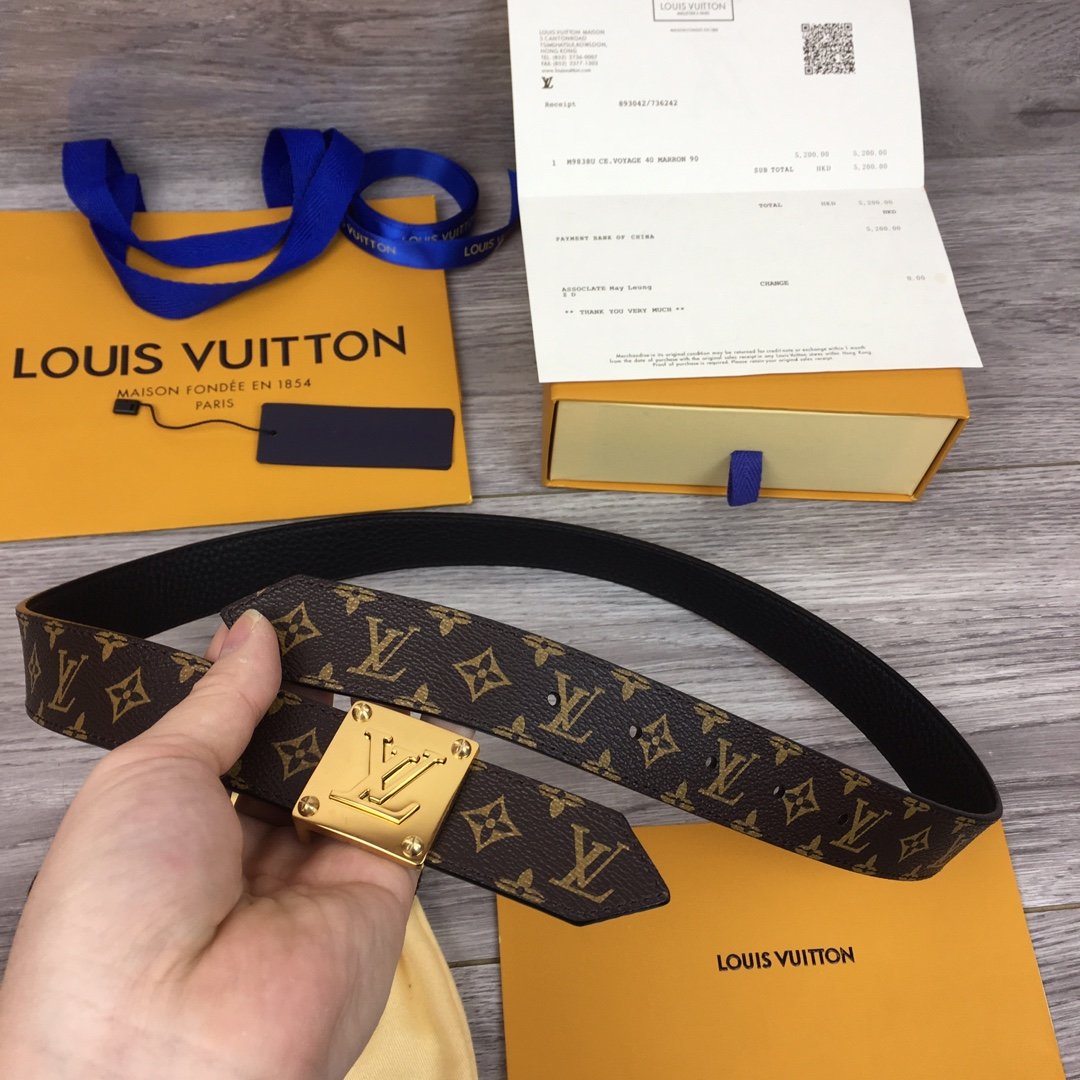 Leather Belt Louis Vuitton