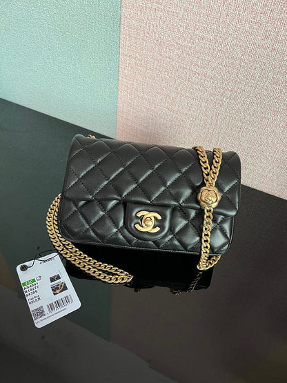 Chanel Luxury Handbag Style 85 Rovelle Bags