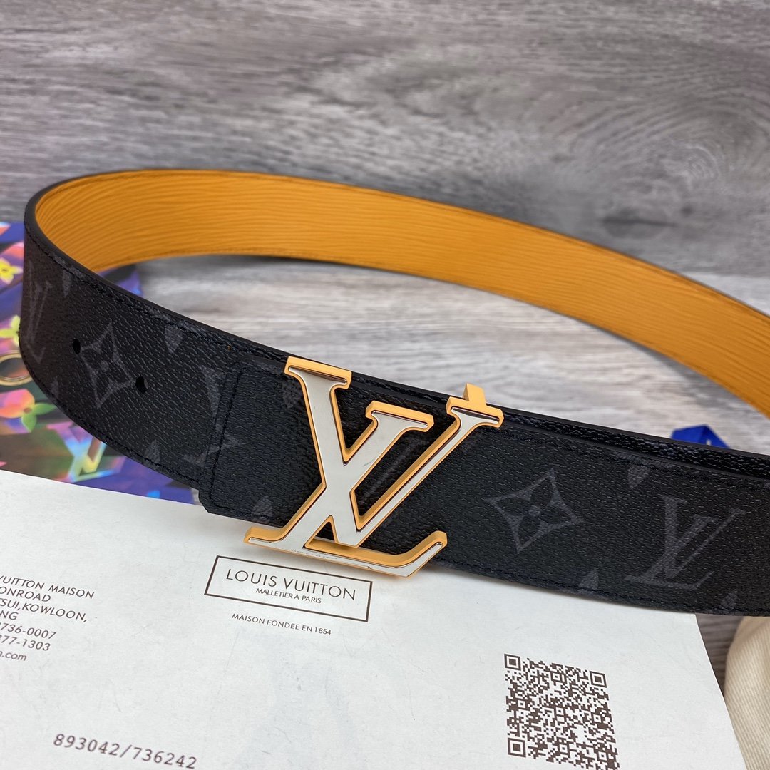 Leather Belt Louis Vuitton