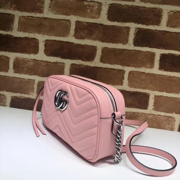 Gucci GG Marmont Matelass茅 Crossbody Bag