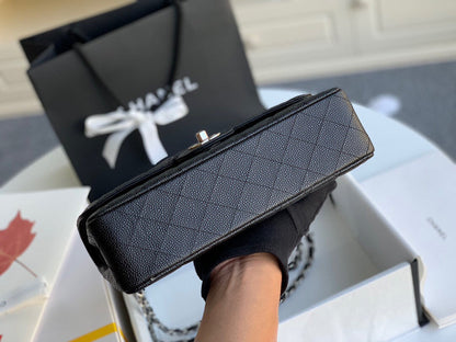 Chanel Luxury Handbag Style 517 Rovelle Bags