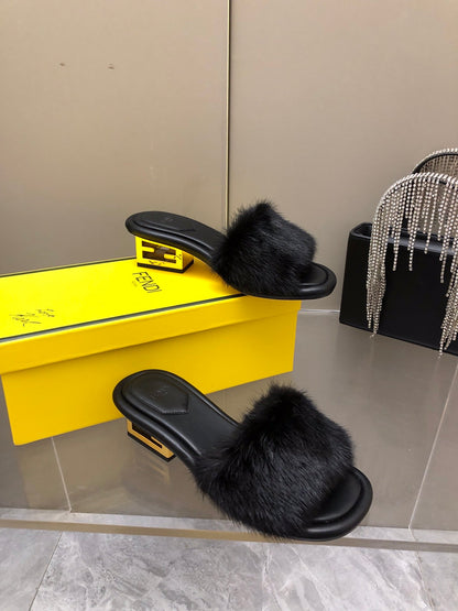 Fendi Baguette Slide