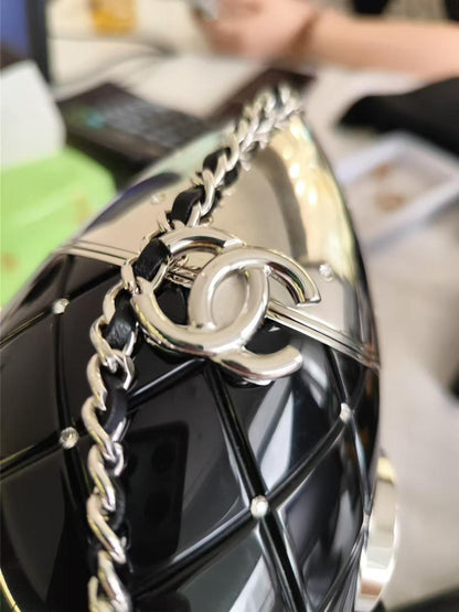Chanel Luxury Quilted Black Clutch Rovelle Bags