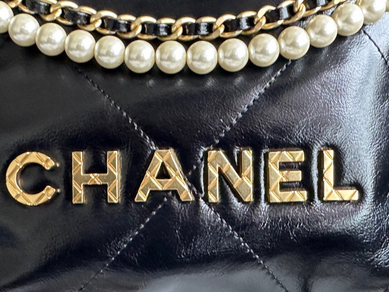 Chanel Luxury Handbag Style 72 Rovelle Bags