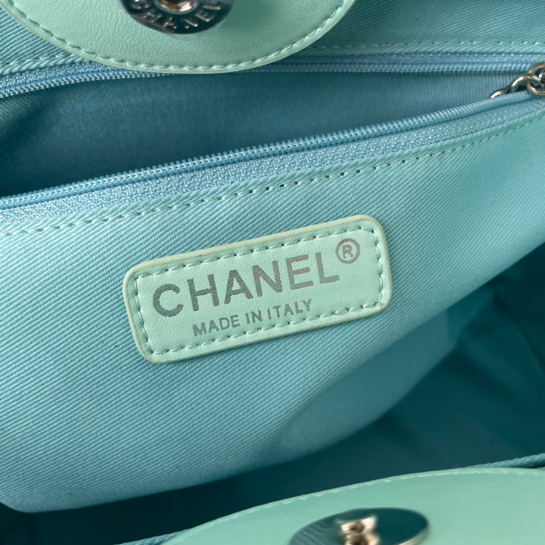 Chanel  Rue Cambon Shopping  Ba
