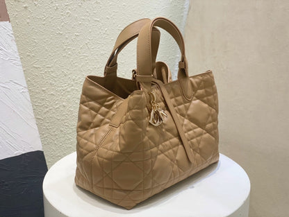 Christian Dior Medium Toujours Bag
