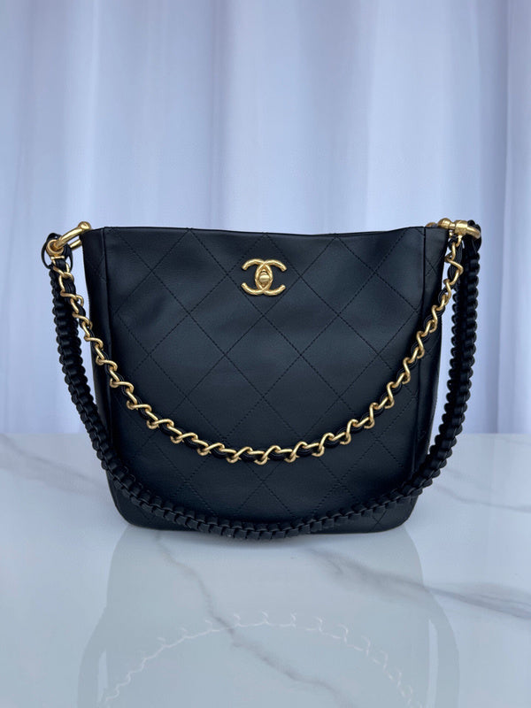 Chanel Luxury Handbag Style 367 Rovelle Bags